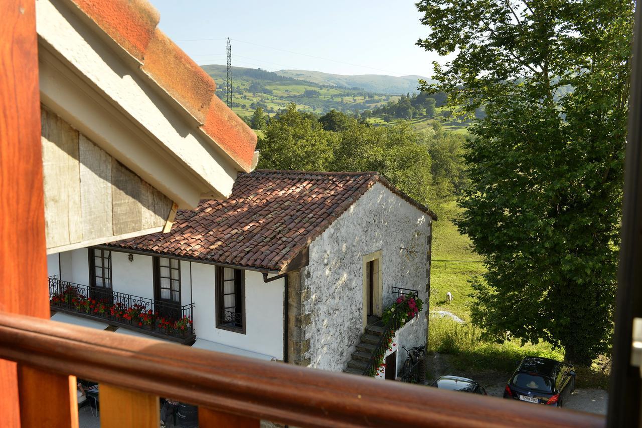 Hotel La Alfonsina Santibanez de Villacarriedo Екстер'єр фото