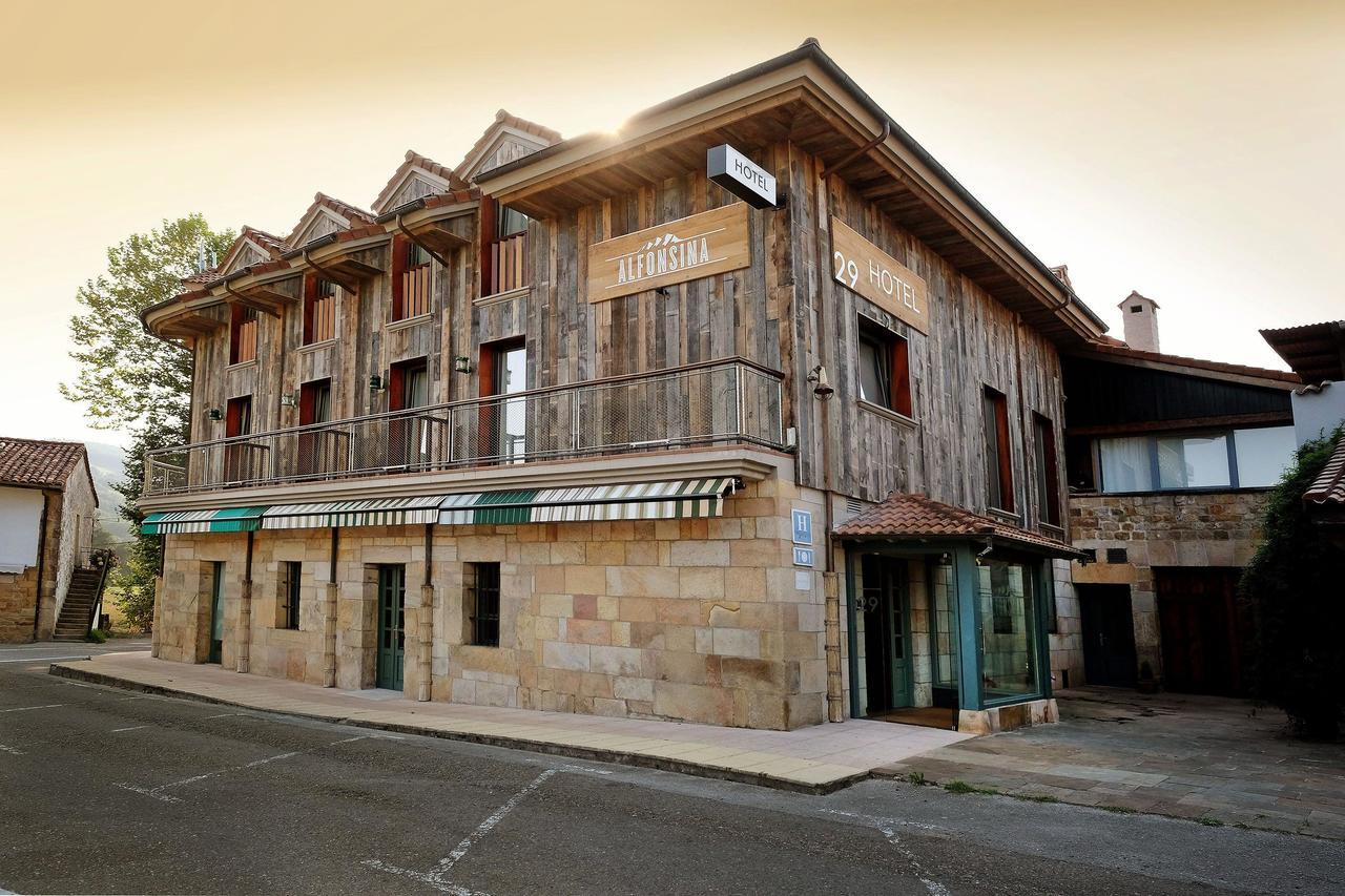 Hotel La Alfonsina Santibanez de Villacarriedo Екстер'єр фото